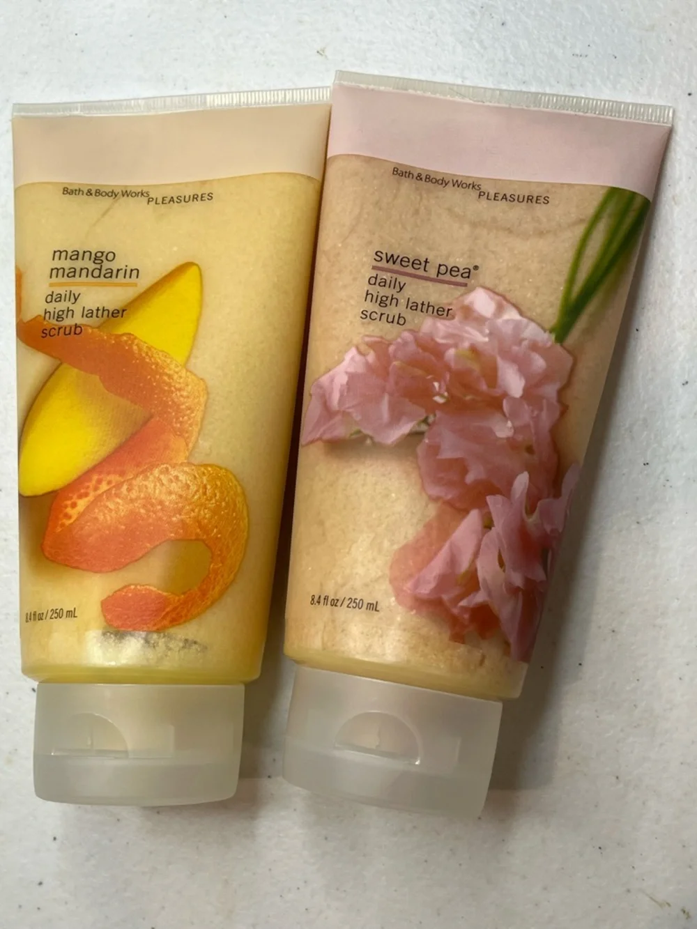 Bath & Body works BBW sweet pea body wash & scrub lot 2 (old packaging) mango